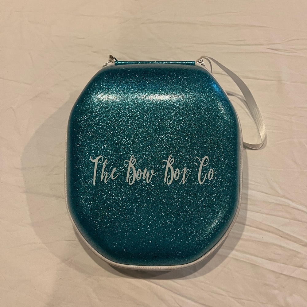 Bow Box